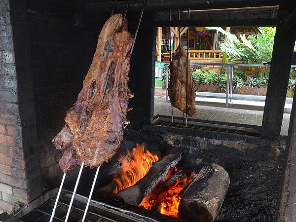 La Topochera Restaurante   Asadero